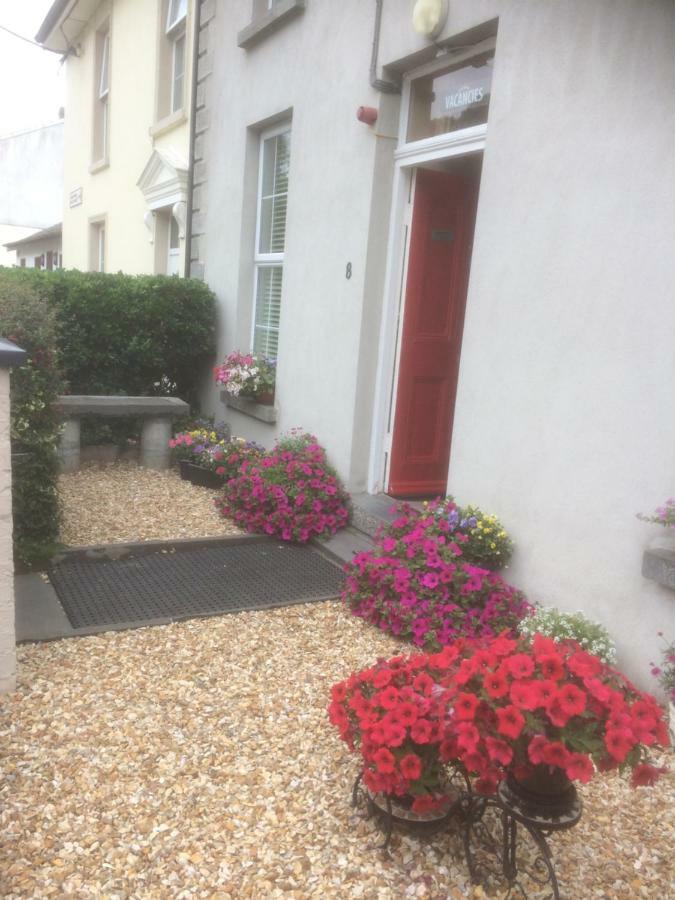 Dilis Go Brath Bed and Breakfast Tramore Eksteriør billede
